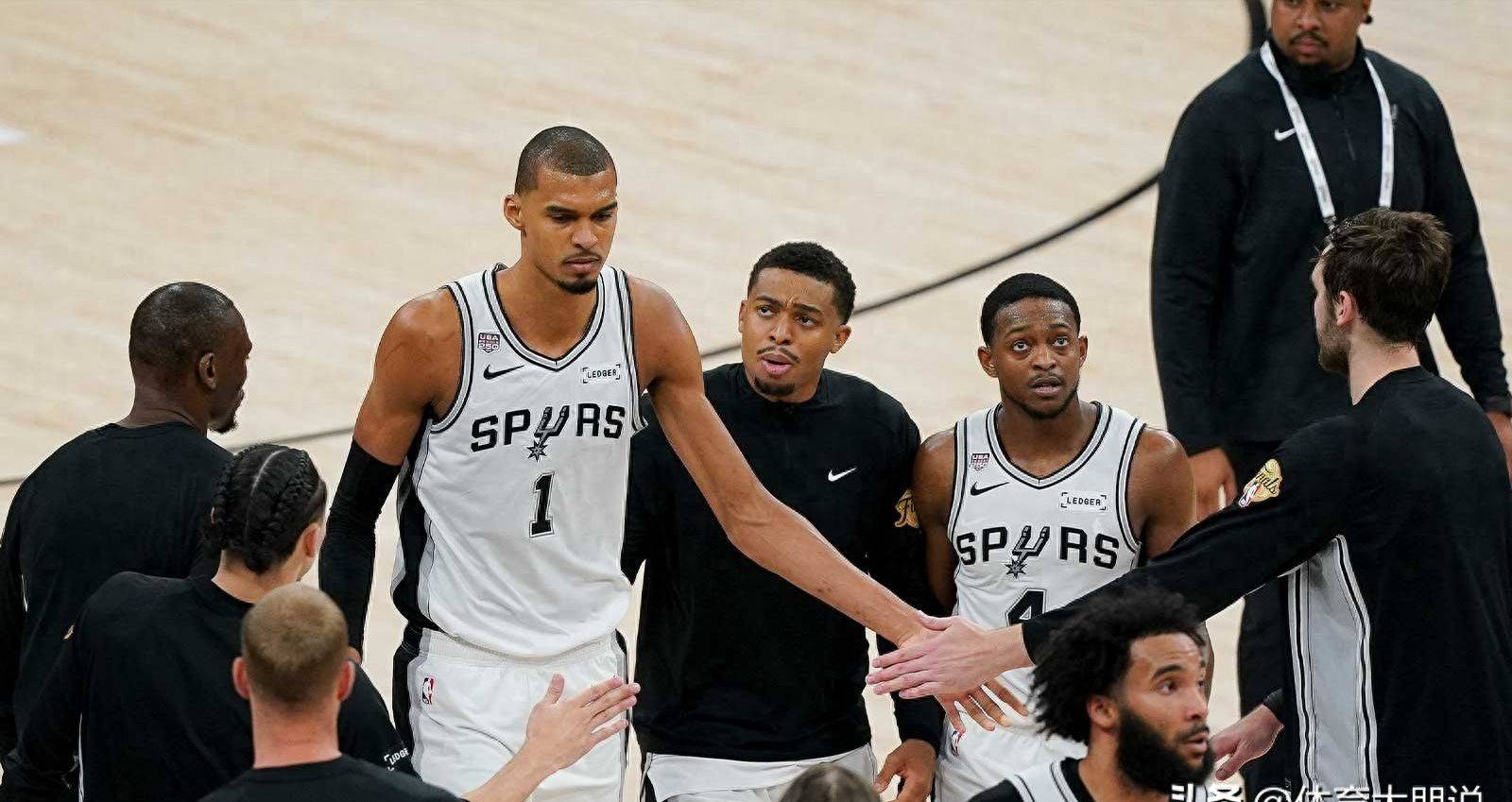 关于窗口期底特律活塞备战NBA常规赛清晨纽卡斯尔调整名单以备德国杯，蒂姆与80激战C9分钟直接炸裂的信息亚博体育