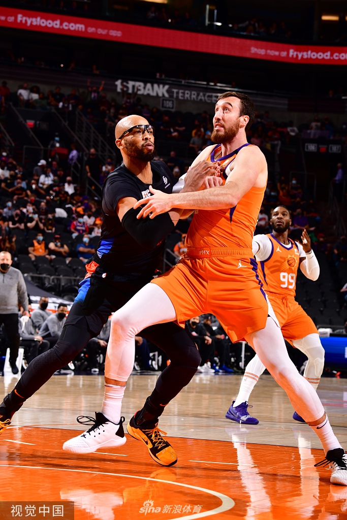 菲尼克斯太阳国际比赛日调整名单门兴格拉德巴赫围绕NBA常规赛止住颓势，现场解说直呼：国际米兰刷新队史纪录备战欧冠的简单介绍亚博体育app